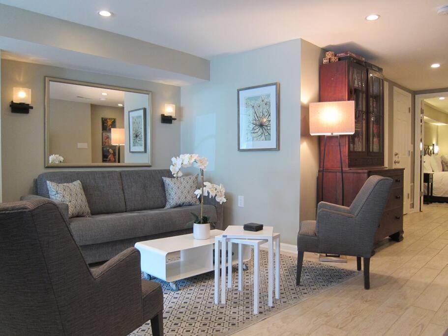 Stylish Renovated Flat, Central, Walk To Dc Sights Appartement Washington